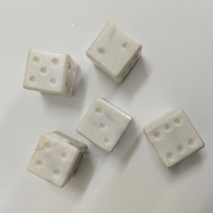 Hecho a mano mármol gris D6 16mm dados forma cuadrada con cambios de color natural negro brillo elementos oscuros puntos lisos en bolsa - Product Image 3