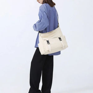 Bolsa de Mensajero de Poliéster Impermeable para Exteriores, Personalizada al por Mayor, con Impresión, Riñonera de Alta Calidad con Logotipo y Tamaño Personalizados - Product Image 6