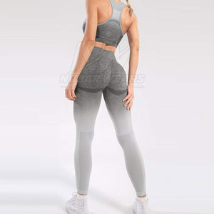 Conjunto de yoga elegante para mujer, para entrenamiento físico y gimnasio, diseño cómodo y elástico para ejercicios de yoga y estilo de vida activo. - Product Image 3
