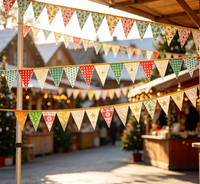 Drapeaux triangulaires de Noël personnalisés à motifs variés pour événements promotionnels et fêtes – Collection 2026 – Vente Flash