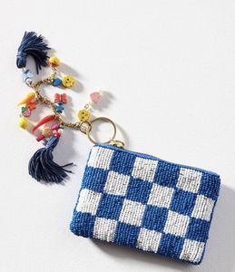 MD HANDICRAFTS Elegante Monedero Bordado Clásico con Cuentas, Hecho a Mano, con Diseño Floral en Colores Mixtos, Mini Cartera para Artículos Esenciales Diarios - Product Image 4