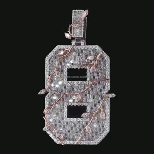 Colgantes y Dijes Personalizados de Plata 925 con Moissanita Certificada IGI, Corte Esmeralda, Baño de Oro Rosa, Engaste de Bisel, VVS, Estilo Hiphop, Número 925, para Fiesta - Product Image 5