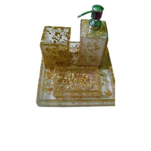 SHEERI HANDICRAFTS Juego de Baño de Cinco Piezas de Resina Ecológica de Lujo - Product Image 1