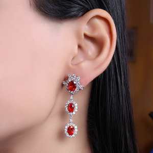 Boucles d'oreilles pendantes ovales rouge rubis plaquées or rose avec perle pour femmes et jeunes filles, idéales pour les mariages et les soirées - Product Image 1