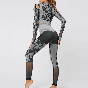Women's 2 Piece Camouflage Yoga Set High Waist <b>Crop</b> <b>Top</b> Full Length Leggings <b>Mesh</b> Cut-Out Design Spandex Polyester Stretch Fit - Product Image 5