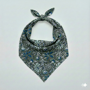 Bandana carré en coton artisanal de Jaipur, teint à la main avec motif à blocs de bois, foulard pour femme, accessoire de coiffure, approvisionnement mondial - Product Image 5