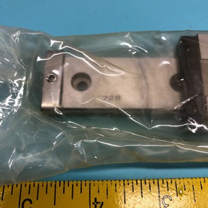 TEL 018-001849-1 LM GUIDE, 165784 - Equipo y Piezas de Semiconductores de Confianza de Global Legacy Semiconductor - Product Image 3