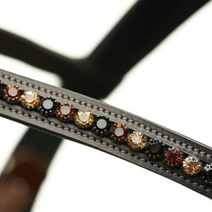 Bridas para montar a caballo de material sólido, cómodas, hechas en Pakistán, para venta en línea. - Product Image 4