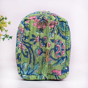 Bolsa de Maquillaje Portátil Hecha a Mano con Cierre y Acolchado de Algodón Ecológico, Diseño Único, Multifuncional, Reutilizable y Grande - Product Image 4