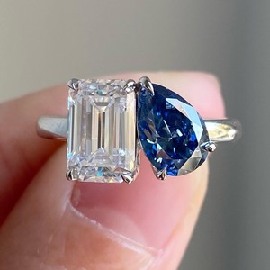 Elegant Emerald Cut Pear Vivid Blue Lab Grown Diamond 1.00 CT VVS2 Clarity IGI Certified 925 Silver <b>Two</b> <b>Stone</b> Toi Et Moi <b>Ring</b> - Product Image 4