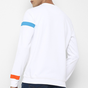 Sweat-shirt d'hiver pour homme le plus vendu, à manches longues, col rond, en tissu polaire uni, avec logo personnalisé, style sportif et décontracté - Product Image 3