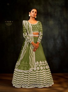 Lehenga Choli Moderne Semi-Couturié avec Broderies de Sequins et Fil, Séchage Rapide, Idéal pour Mariages, Fêtes et Diwali - Longueur au Sol, Coupe Classique, Taille Unique - Product Image 5