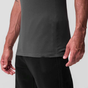 Débardeur pour homme à imprimé graphique, design artistique audacieux, sans manches, pour une expression de style personnelle - Product Image 2