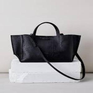 Women Stylish Faux Leather Handbag Large Capacity Shoulder Tote <b>Purse</b> <b>with</b> Elegant Modern Design Secure <b>Zip</b> Closure Fashion - Product Image 1
