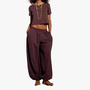 Nouveautés Y2K Ensemble 2 pièces pour femmes, haut court à manches courtes, pantalon large, couleur unie, coupe ample, décontracté, toutes saisons, tenue en coton - Product Image 1