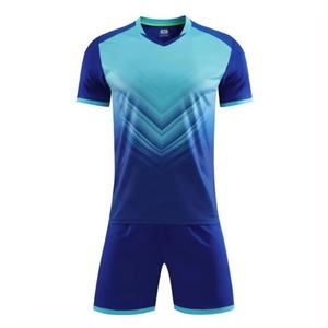 Maillot de football professionnel personnalisé, respirant et léger pour hommes, service OEM disponible, logo personnalisé, manches courtes - Product Image 2