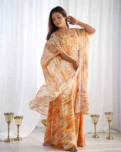 Conjunto Indo-Occidental de 3 Piezas en Georgette con Blusa Elegante y Pantalones Palazzo Estampados, Conjunto Completo Listo para Usar, Atuendo Occidental para Mujer - Product Image 5