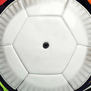 Ballon de football blanc CORE FIELD taille 5, durable, cousu à la main, écologique, léger, pour entraînement et matchs - Product Image 6