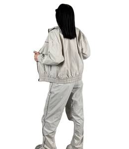 Ensemble de survêtement en nylon personnalisé pour homme, style streetwear, haute qualité, 2 pièces, léger, ample, coupe-vent, survêtement de sport - Product Image 5