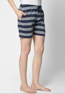 Shorts en coton tricoté rayé pour femme, taille élastique, décontracté, respirant, coupe régulière, taille mi-haute - Product Image 1