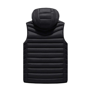Gilet matelassé sans manches noir personnalisé à capuche, léger et chaud pour l'hiver, vente en gros OEM - Product Image 2
