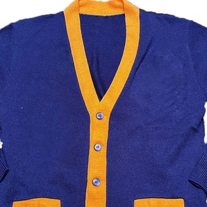 Cárdigan de punto azul para mujer, con cuello en V, manga larga, ribete amarillo y botones, suéter informal de color liso. - Product Image 2