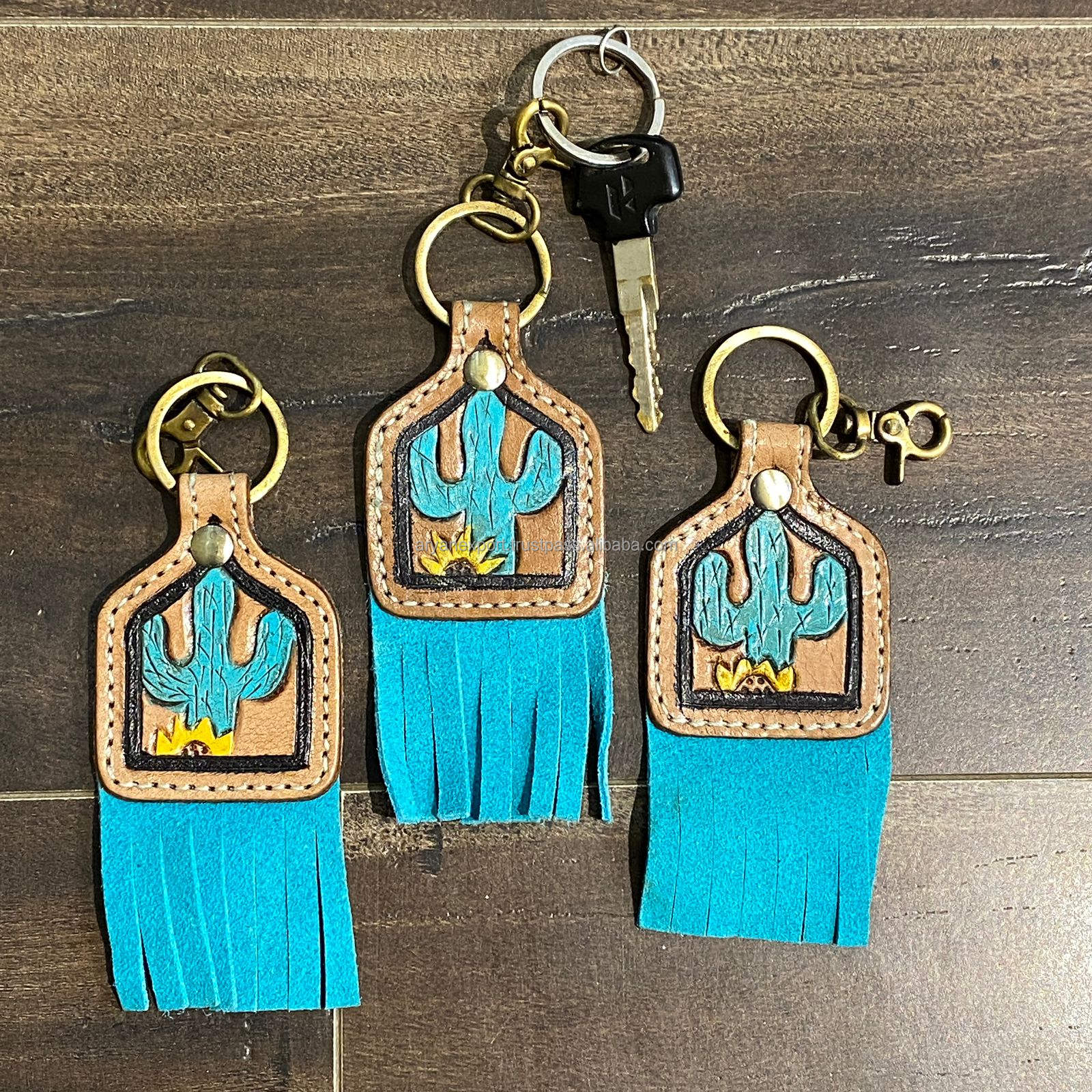 สีน้ำตาล