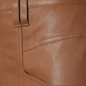 Pantalones de Cuero Premium para Mujer, Cintura Media, Corte Regular, Elásticos, Transpirables, Ecológicos, Diseñados para el Invierno, Estilo Urbano Informal - Product Image 6