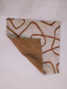 Fundas de cojín con patrones geométricos añaden un interés visual llamativo, combinando un diseño contemporáneo con tela de alta calidad para sofá y cama. - Product Image 6