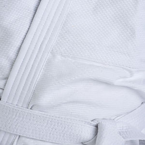 Experto en Personalización: Fabricación de su Kimono de Judo con sus Logos y Diseños Personalizados a Precios Económicos, Menores que los Precios de Fábrica - Product Image 5