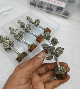 Vente en gros de pierres précieuses de lapis-lazuli de qualité supérieure, pierres brutes de cristal d'arbre de bébé, coffret cadeau d'arbre de bébé, tellement joli - Product Image 3