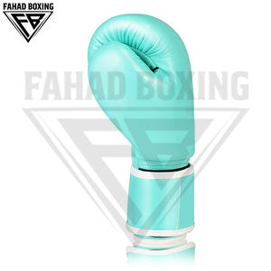 Gants de boxe en PU durables, sur mesure, robustes, faciles à utiliser, pour l'entraînement au combat, taille 10oz 12oz, pour une protection et un confort améliorés - Product Image 3