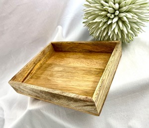 Bandeja de Madera Artesanal de la Mejor Calidad, Duradera, Ecológica, para Servir, Decorativa, para Uso en el Hogar y la Cocina, con Diseño Elegante - Product Image 3