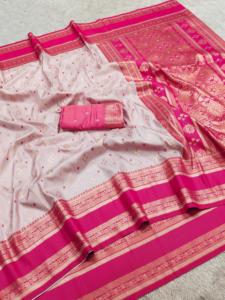 Sari Tradicional Indio de Seda Banarasi con Trabajo de Tejido Zari para Bodas y Eventos Festivos, Atuendo para Mujer - Product Image 2