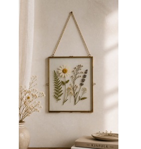 Cadre photo en laiton et verre au design vintage tendance, décoratif pour table, écologique, unique, vente en gros - Product Image 5