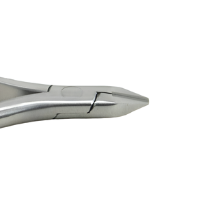 Alicates Ortodoncicos Profesionales Adams TC de 13 cm, Instrumento Dental para Doblar Alambre de Carburo de Tungsteno, Mango Ergonómico de Acero Inoxidable - Product Image 2
