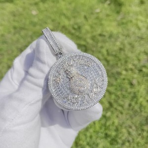 Collar con colgante de letras 'All Hustle No Luck' con diamantes engastados, chapado en rodio, para fiesta - Product Image 5