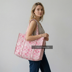 Bolsa de Mano Acolchada Hecha a Mano con Estampado de Bloques para Primavera, Verano y Otoño, 100% Algodón, con Cierre, Bolsillos Grandes Reutilizables para Compras, Venta al por Mayor en Jaipur - Product Image 4