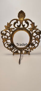 Marco de Fotos Metálico de Lujo Hecho a Mano por Tradebyd, Adorno Decorativo - Product Image 3