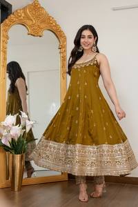 Elegante Traje Anarkali para Mujer, Conjunto de Vestido Bordado sin Mangas, Ropa para Bodas y Fiestas Pakistaníes - Product Image 5