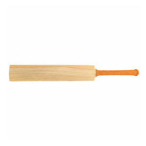 Fournisseur en gros de battes de cricket en bois personnalisées de couleur professionnelle - Respectueuses de l'environnement - Main droite - Épaisseur 38 mm - Product Image 4