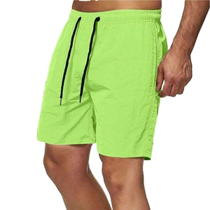 Shorts deportivos casuales de verano para hombre, de poliéster, para béisbol, con cintura elástica, holgados, de color liso. - Product Image 4