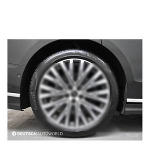 Audi A8 55 TFSI quattro Premium LWB 2022, 80,000 km, Caja de Cambios Automática, Volante a la Izquierda, Asientos de Cuero, Cámara Trasera - Product Image 5