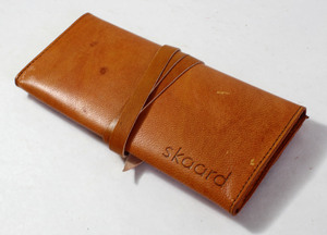 Estuche para Lápices de Cuero Hecho a Mano de Alta Calidad, Personalizable, Estilo Mensajero, Bolsa para Material Escolar - Product Image 2