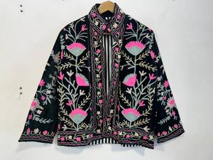 Veste d'hiver pour filles en coton 100% écologique, imprimé floral indien numérique, réversible et matelassée - Product Image 5