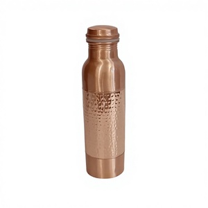 Easy Grip Hammered Plain Copper Drinkware Water <b>Bottle</b> Ayurvedic Certified Eco-friendly Food Grade Customizable Logo Travel - Product Image 1