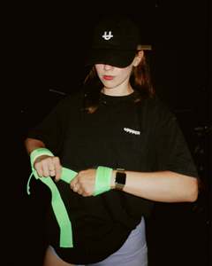 Sangles de musculation en néoprène 7 mm avec logo personnalisé, antidérapantes, à compression, pour entraînement de force et soulevés de terre, avec fermeture auto-agrippante réglable - Product Image 2