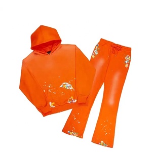 ชุดเสื้อสเวตเตอร์พิมพ์ลายพัฟชุดเสื้อผ้า2ชิ้นผ้าฟลีซผ้าฝ้ายธรรมดาโอเวอร์ไซซ์เสื้อครอปมีฮู้ดและกางเกงขาบานสำหรับทุกเพศ - Product Image 4