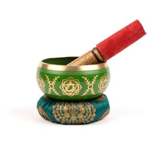 Cuenco tibetano de bronce con acabado dorado de 10 cm para meditación, cuenco de sonido decorativo para estudio de yoga y decoración del hogar. - Product Image 5
