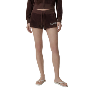 Pantalones Cortos de Terciopelo Premium Personalizados para Mujer, Cintura Elástica, Logotipo Bordado, Peso Medio 280 GSM, Moda Y2K Juicy - Product Image 1